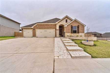 290 Algaroba LOOP Buda, TX 78610