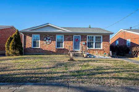 2911 Butler Ct Louisville, KY 40218