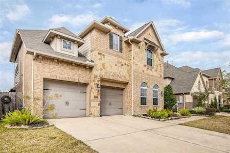 1506 Richland Hollow Ln Friendswood, TX 77546