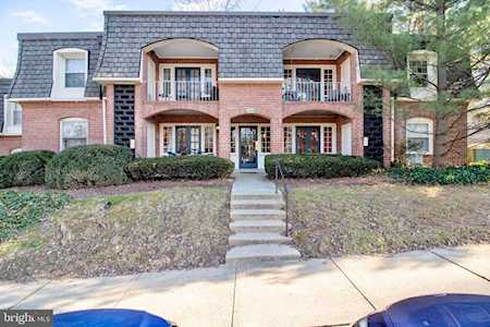 5909 Prince James Dr #F Springfield, VA 22152