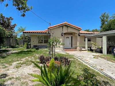 227 Ravenna St N Nokomis, FL 34275