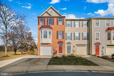 903 Turning Point Ct Frederick, MD 21701