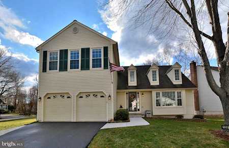 13819 Springstone Dr Clifton, VA 20124