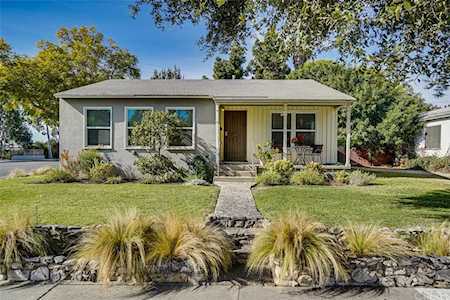 4903 Fidler Avenue Lakewood, CA 90712