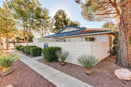 2141 Twickenham Place #A Las Vegas, NV 89108