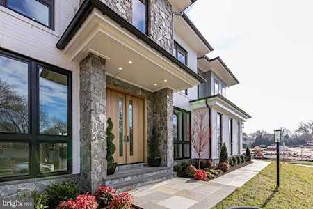 1515 Mintwood Dr Mclean, VA 22101