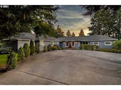 1410 NE Marine Dr Portland, OR 97211