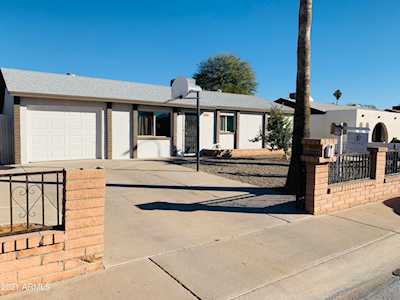4228 W Alta Vista Road Phoenix, AZ 85041