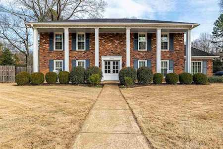 2576 Overlook Dr Germantown, TN 38138