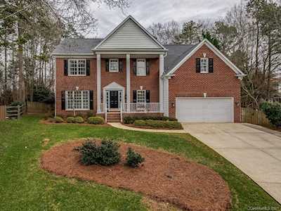 2605 Marmot Point Ln Charlotte, NC 28270