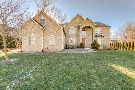 6623 May Apple Dr Mccordsville, IN 46055