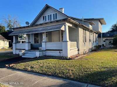 2825 Hubbard St Jacksonville, FL 32206