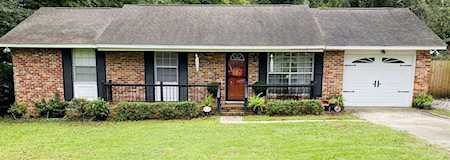 2105 Faulk Dr Tallahassee, FL 32303