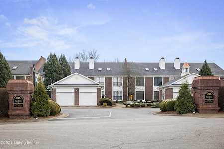 1267 Parkway Gardens #93 Louisville, KY 40217