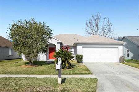 29205 Crossland Dr Wesley Chapel, FL 33543