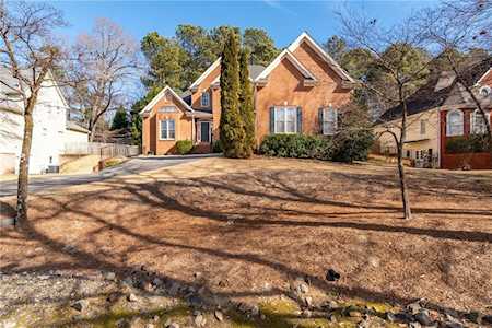 350 Amberbrook Circle Grayson, GA 30017
