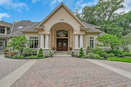912 Matthews Brook Lane Powell, OH 43065
