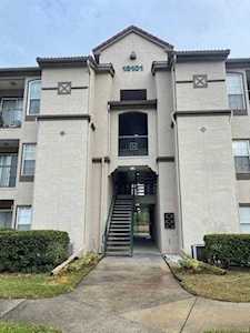 18101 Peregrines Perch PLACE #4210 Lutz, FL 33558