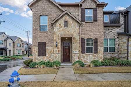 868 Dartford Drive Richardson, TX 75081