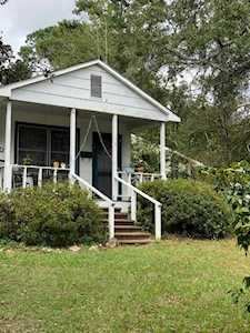 714 Caliark St Tallahassee, FL 32304