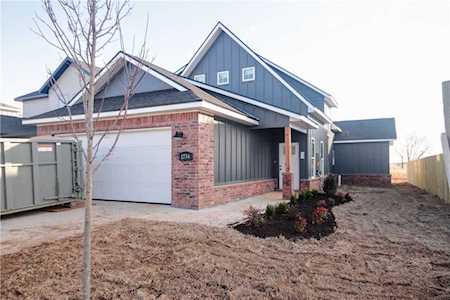 1734 W Broadway Place Rogers, AR 72758