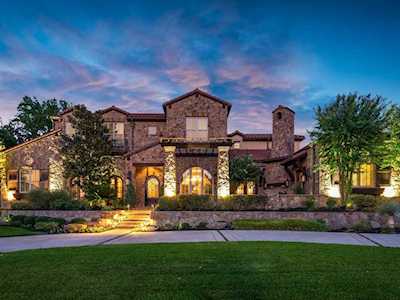 1705 Bur Oak Drive Southlake, TX 76092