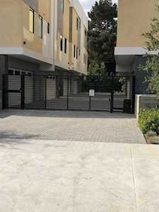 4535 Tujunga Avenue Studio City, CA 91602