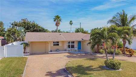 10133 4th St E Treasure Island, FL 33706