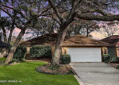 1479 Crabapple Cove Ct Jacksonville, FL 32225
