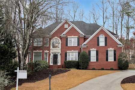 1867 Misty Woods Dr Duluth, GA 30097