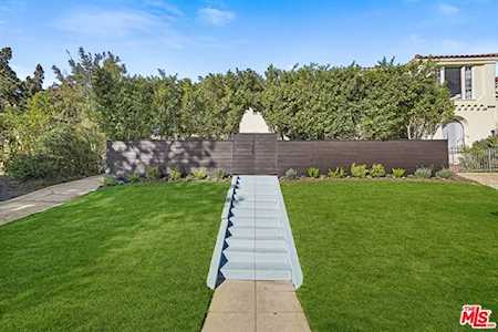 1155 S Rimpau Boulevard Los Angeles, CA 90019