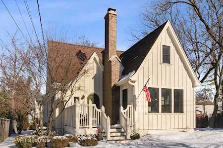 314 W Lincoln Ave Barrington, IL 60010