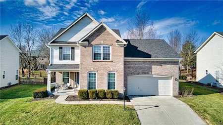 12500 Gladecrest Dr Dr Carmel, IN 46033