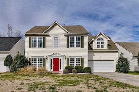 2013 Rosewater Ln Indian Trail, NC 28079