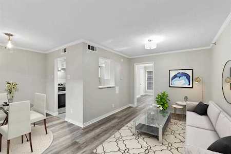 5916 Gaston Avenue #104 Dallas, TX 75214
