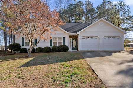 106 Bridgewater Dr Canton, GA 30115
