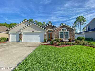 664 Fort William Dr St Johns, FL 32259