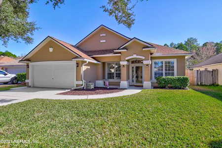 556 Bridgestone Ave St Johns, FL 32259