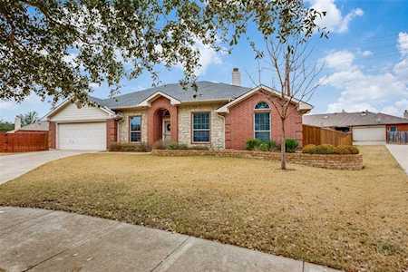3915 Tristan Court Denton, TX 76208