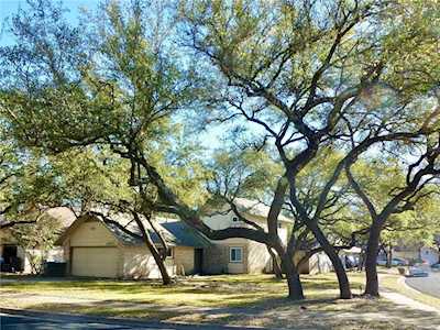 10007 Blue Martin DR Austin, TX 78750