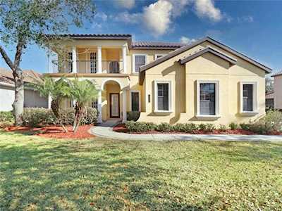 8322 Windsor Bluff Dr Tampa, FL 33647