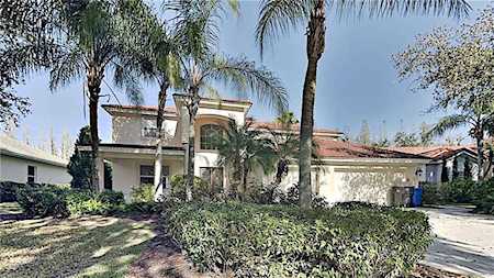 10239 Garden Alcove Dr Tampa, FL 33647