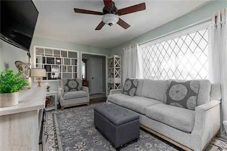 219 Virginia Rd Excelsior Springs, MO 64024