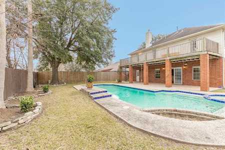 16015 Northmark Dr Houston, TX 77073