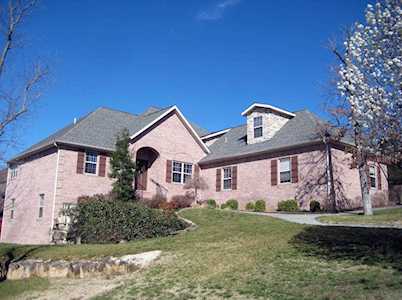 101 Galewood Dr Branson, MO 65616