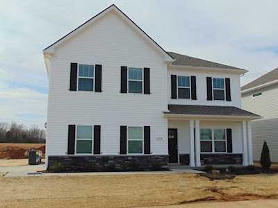 1907 Hacienda Court Murfreesboro, TN 37128
