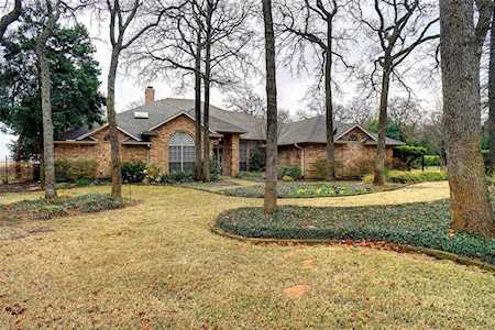 2044 Lazy Lane Keller, TX 76262