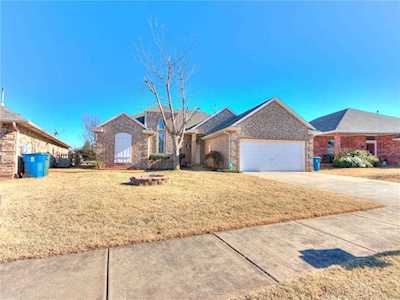 2916 Longmeadow Edmond, OK 73003