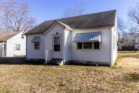211 Park Cir Waverly, TN 37185