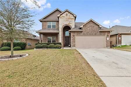 131 Desert Rose DR Kyle, TX 78640